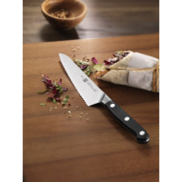 5.5" Serrated Prep Knife Pro