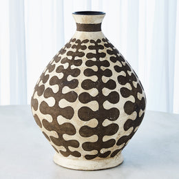 Interlock Round Vase