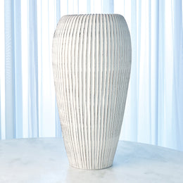 Baleen Vase, Ivory w/Brown Edges