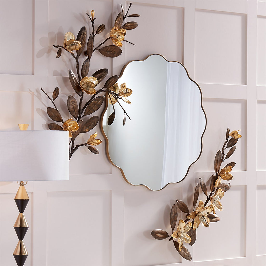 Scalloped Round Mirror With Gold Metal Frame