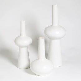 Lunar Vase : Lunar Vase (Large / Matte White)