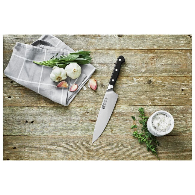 Zwilling Pro Slim 7-inch Chef's Knife