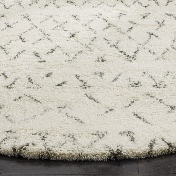 Casablanca Collection Area Rug, CSB851B