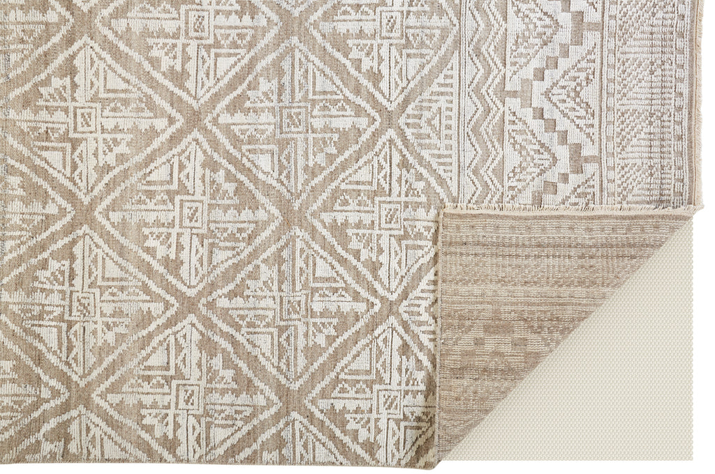 Payton Transitional Diamond Ivory Tan Gray Area Rug (5'6" x 8'6")