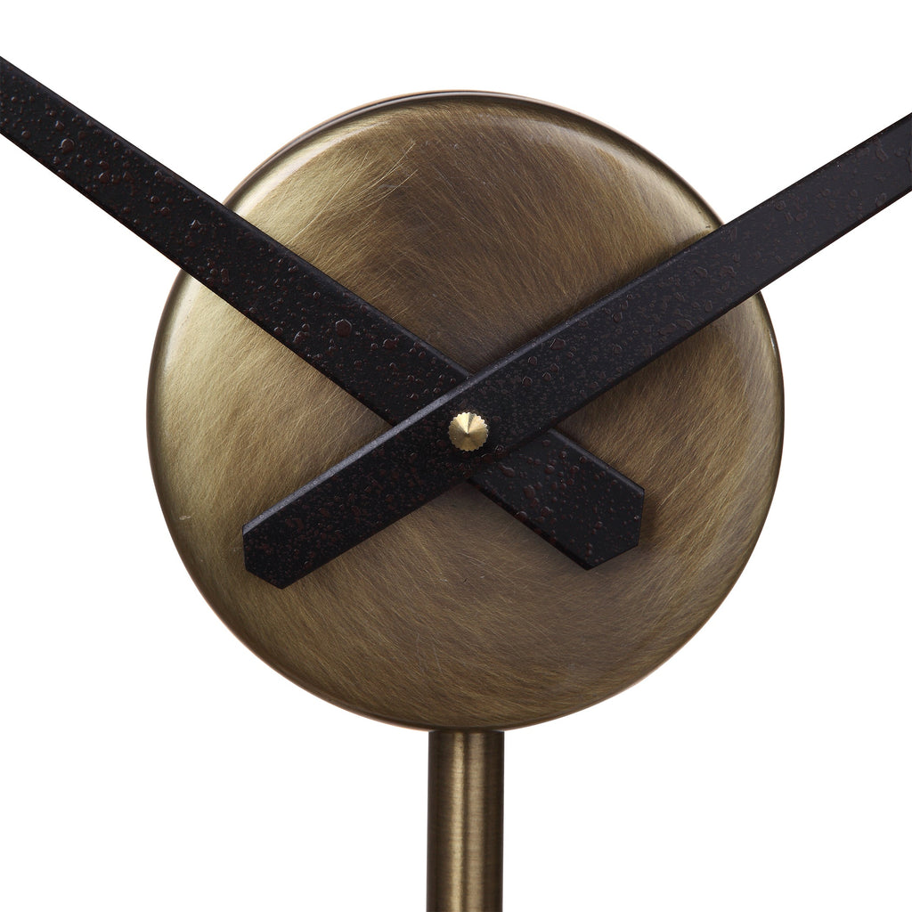 Davy Modern Table Clock