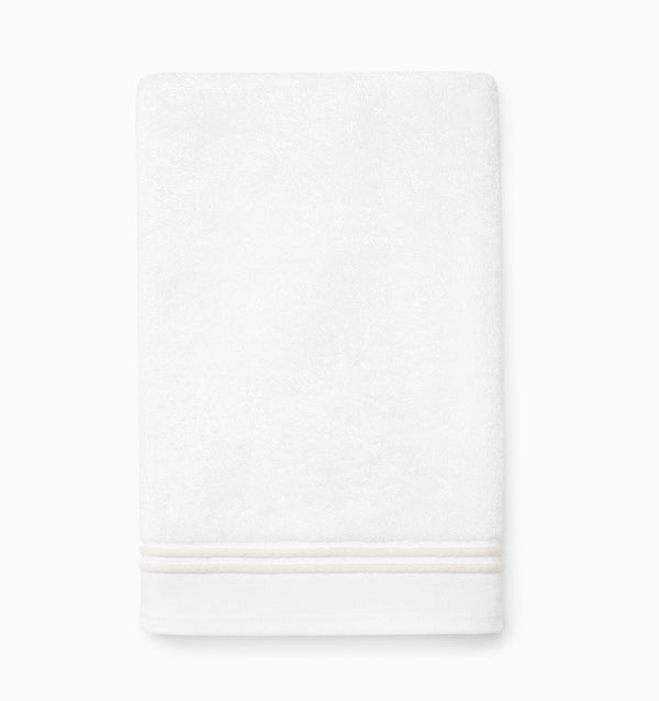 Aura Nuova Hand Towel