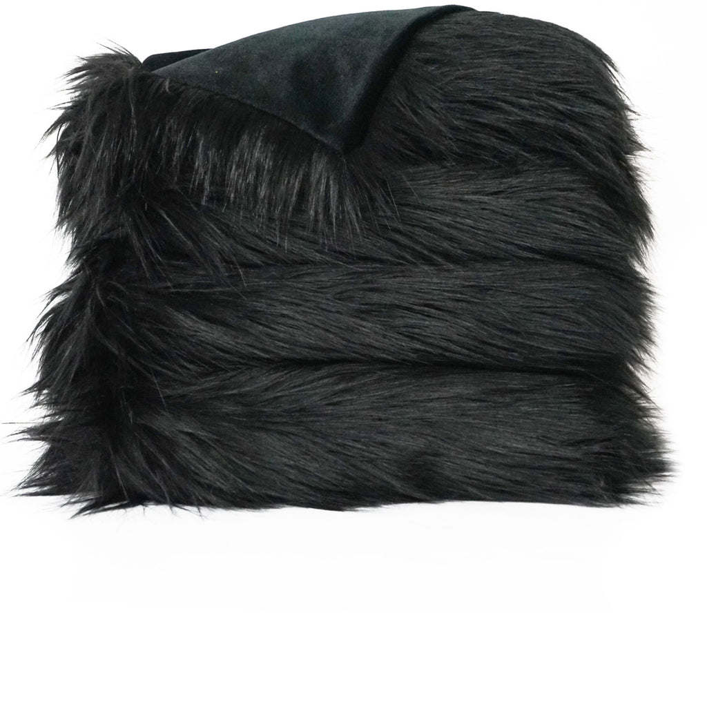 Black Fox Corded Throw