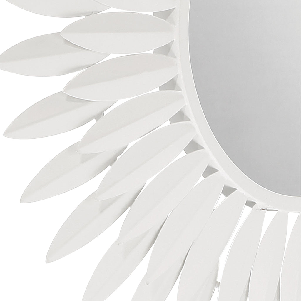 Broche Mirror