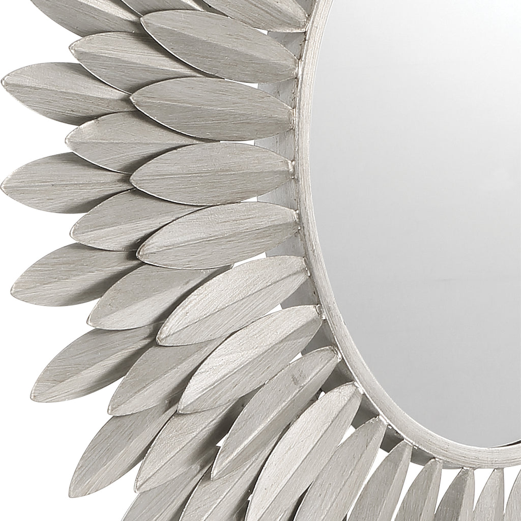 Broche Mirror