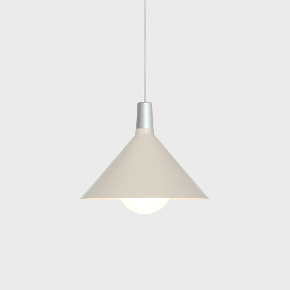 Bower Pendant Light C360 with Sphere G150 US