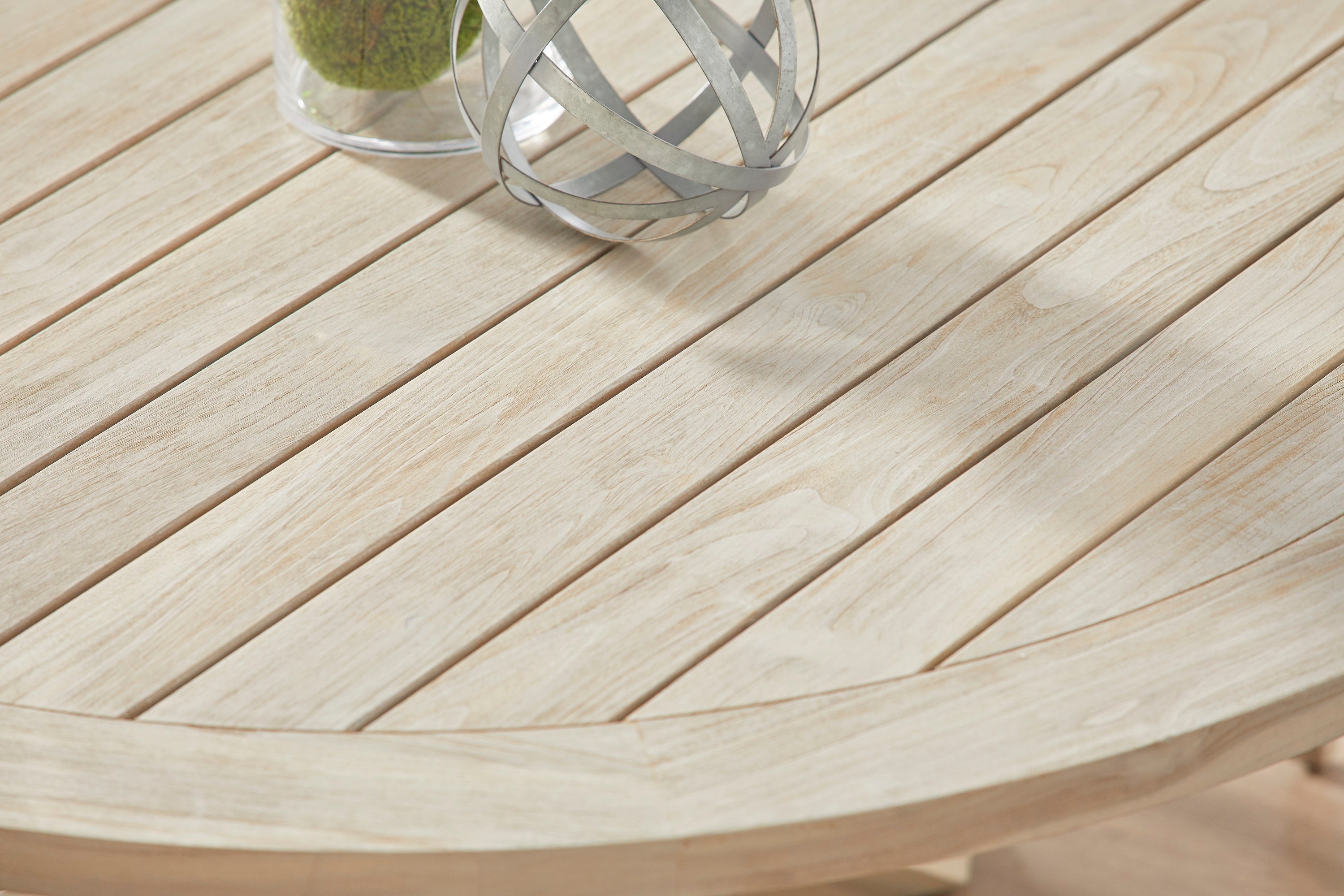 Boca Outdoor 63" Round Dining Table