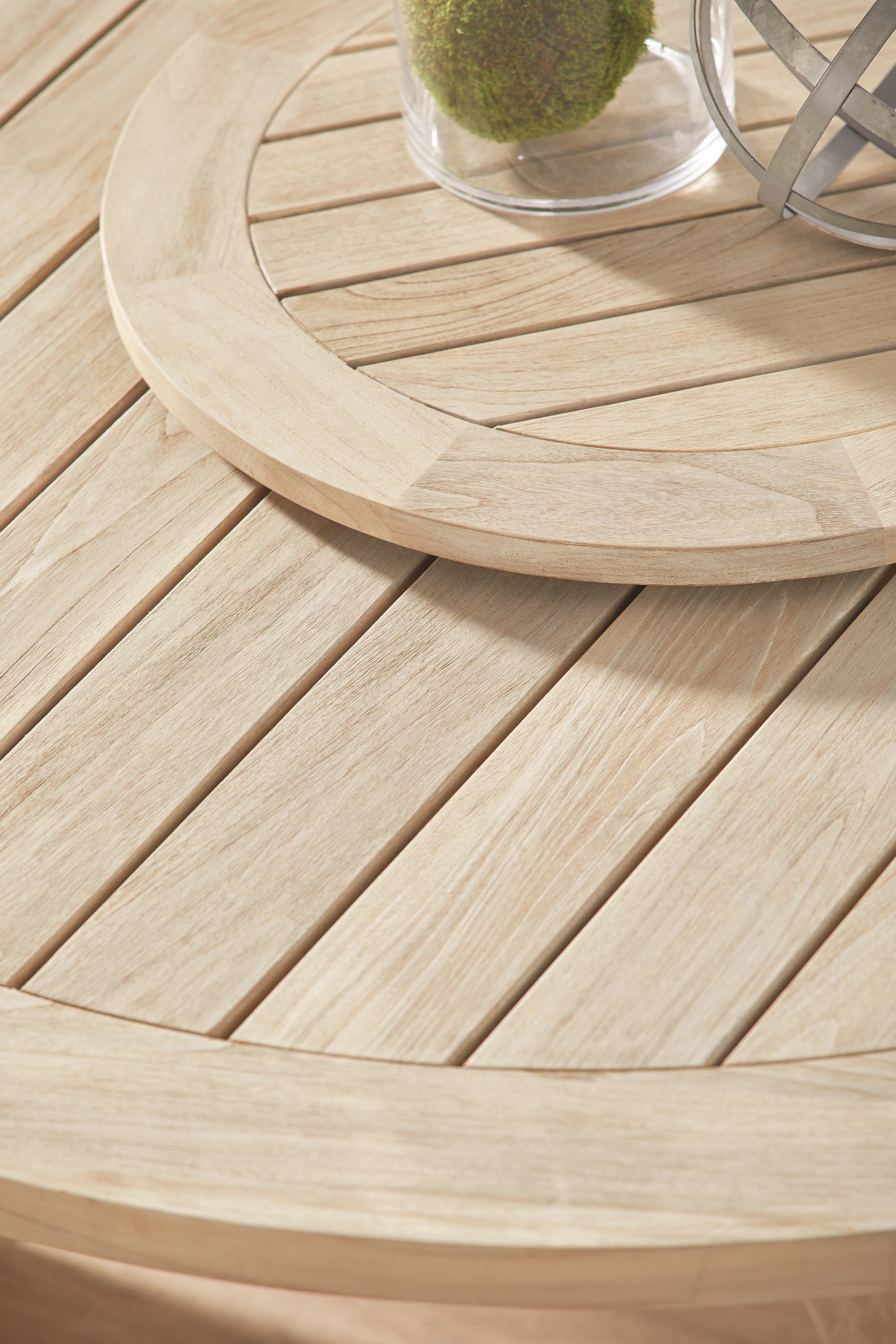 Boca Outdoor 63" Round Dining Table
