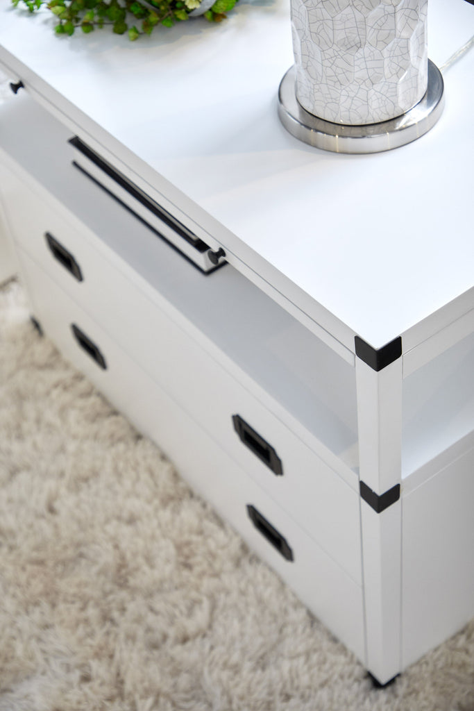 Bradley 2-Drawer Nightstand