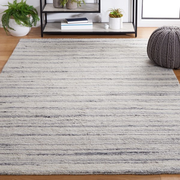 Casablanca Collection Rug, Grey / Ivory