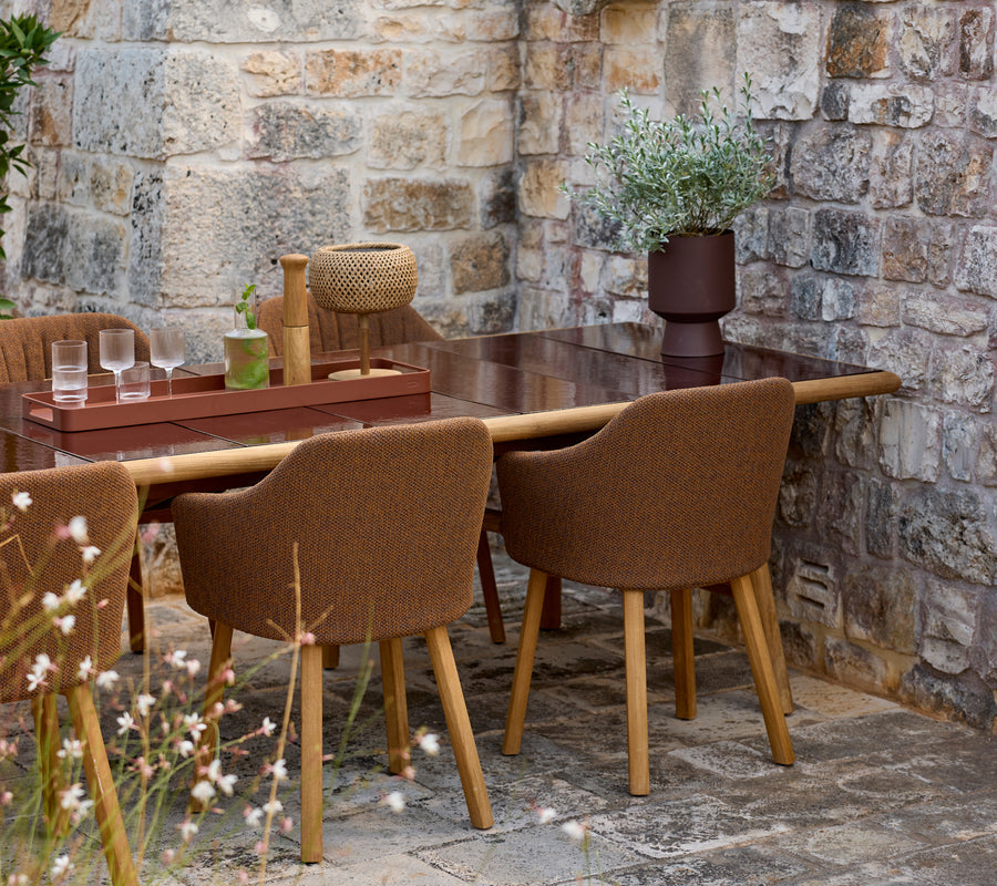 Sticks Dining Table