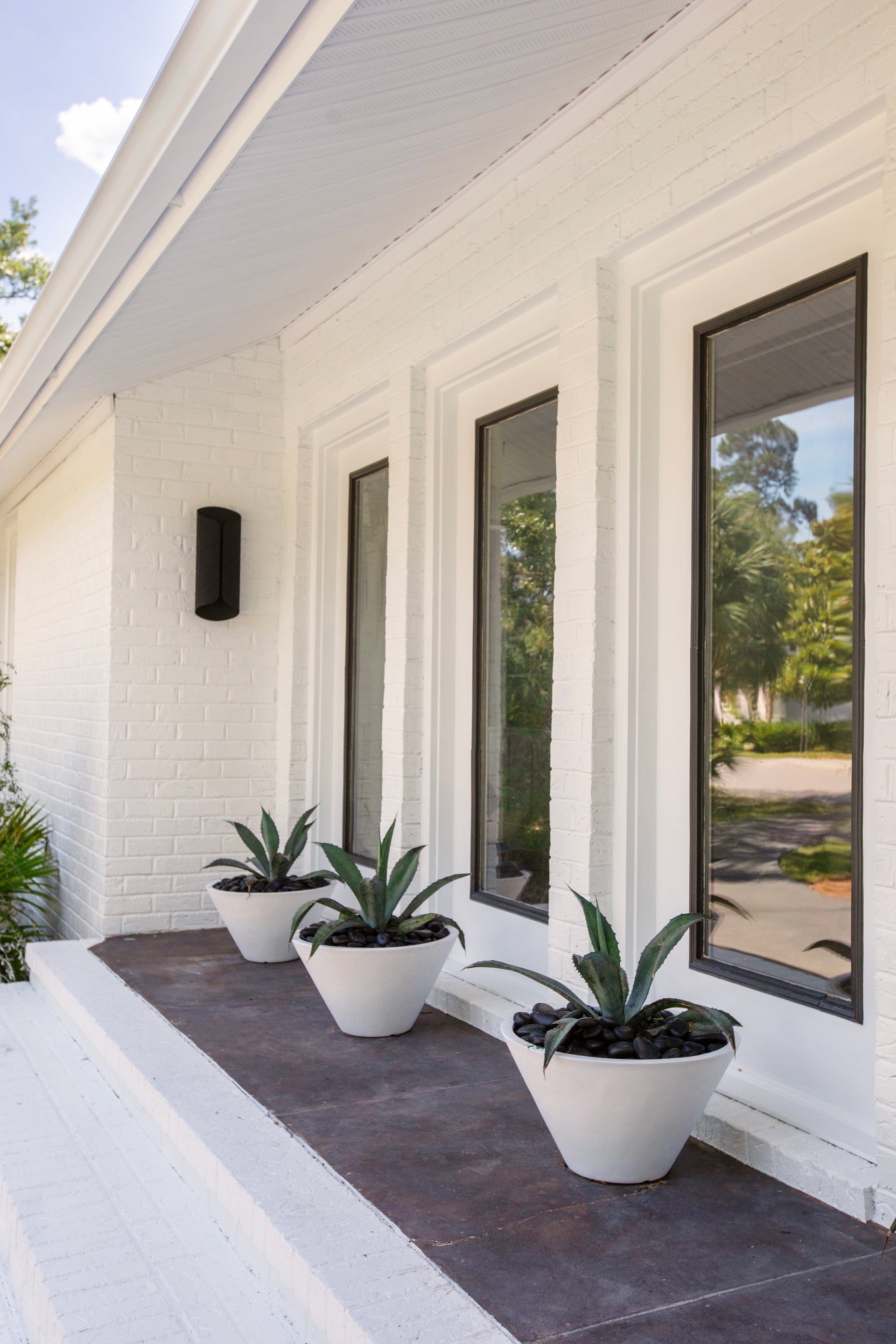 Cole Exterior Wall Sconce