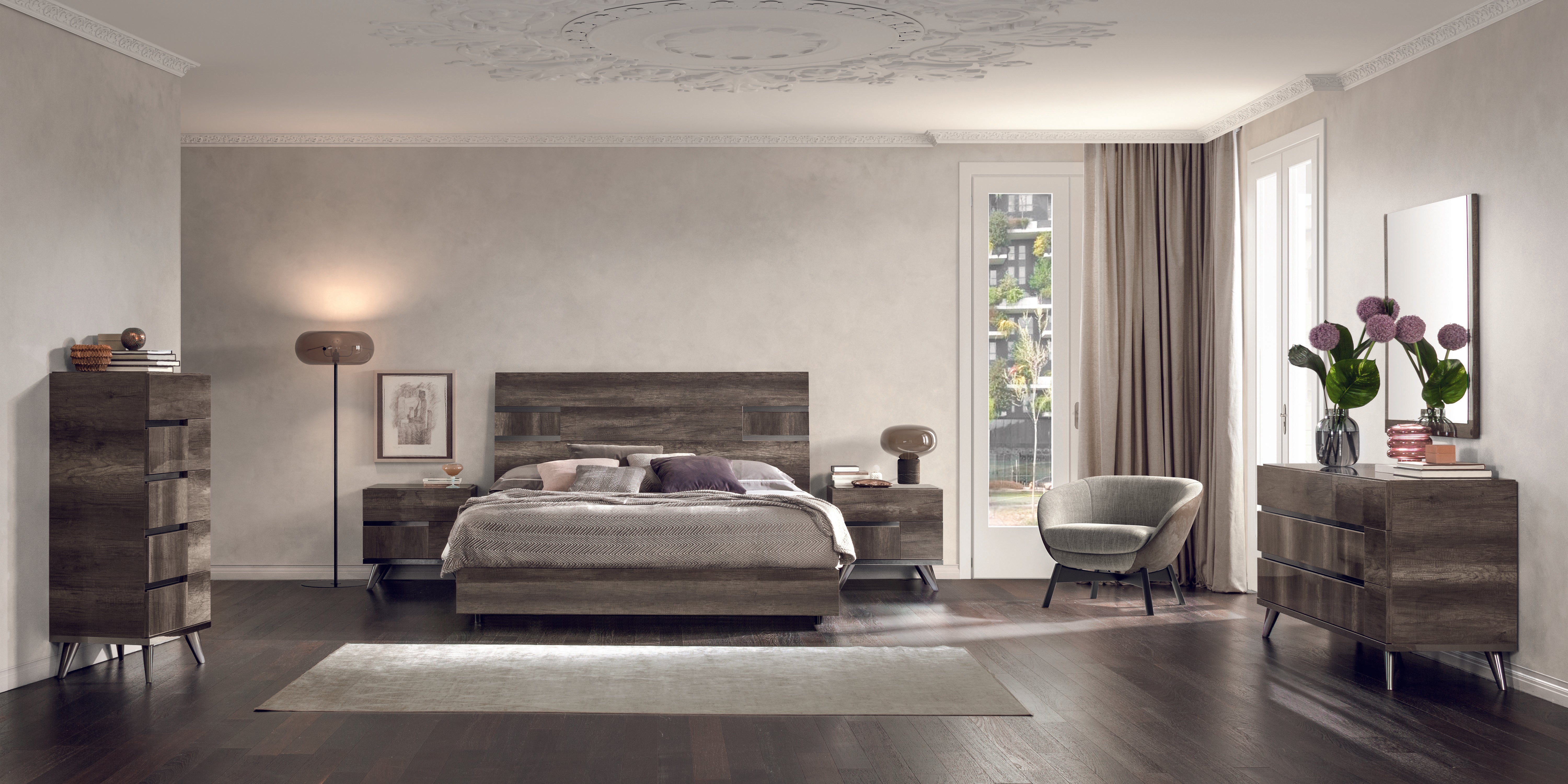 Collina Mirror
