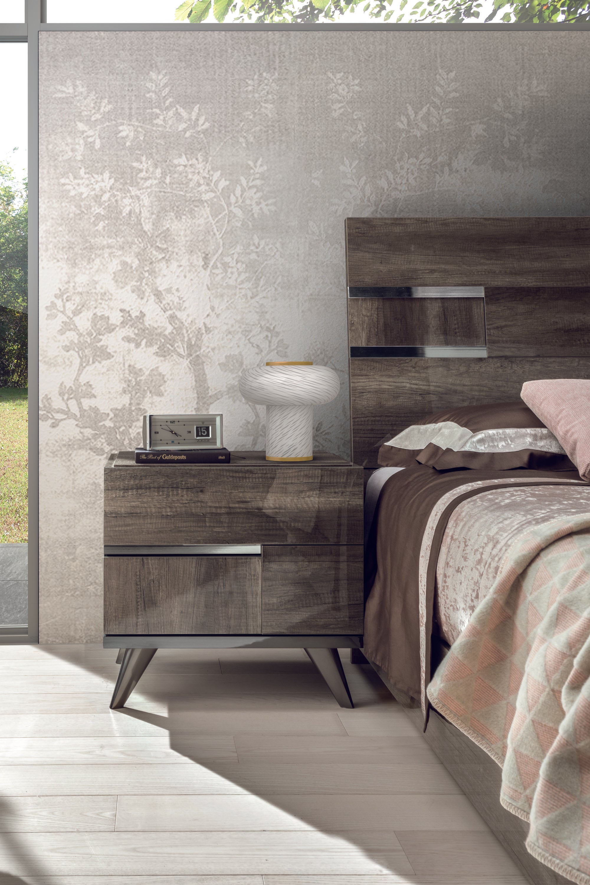 Collina 2-Drawer Nightstand