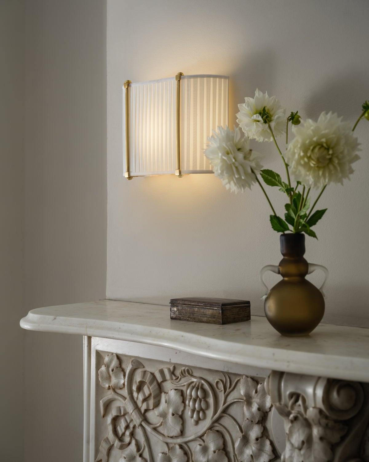 Cornell Wall Sconce, Aged Brass, 12"