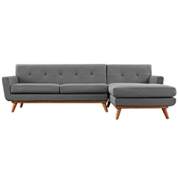 Engage Right-Facing Sectional Sofa in Gray