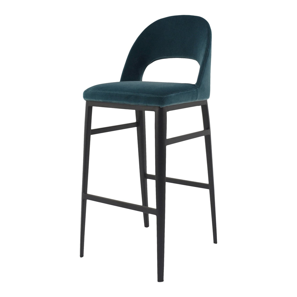 Roger Barstool, Blue