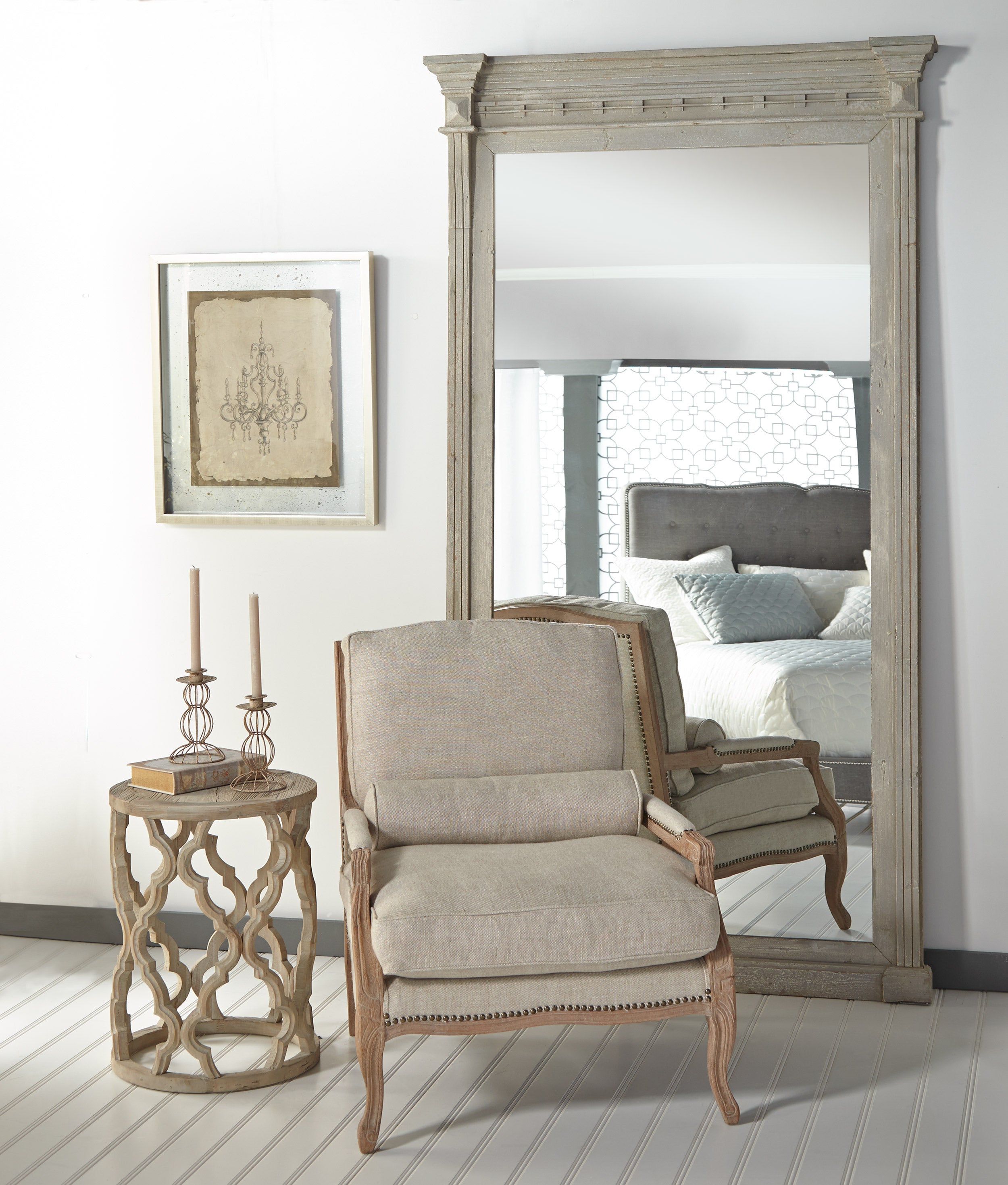 Estate Mirror