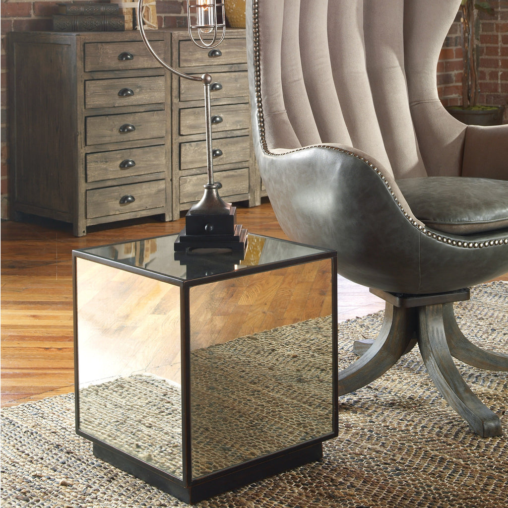 Matty Mirrored Cube Table