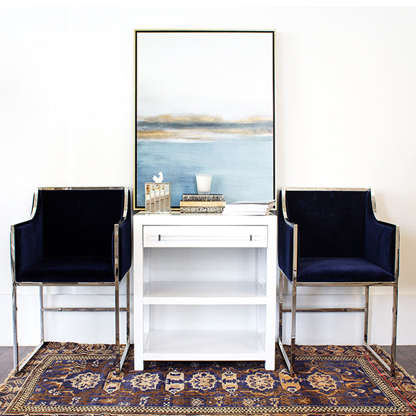 Side Table In Glossy White With Acrylic Rod