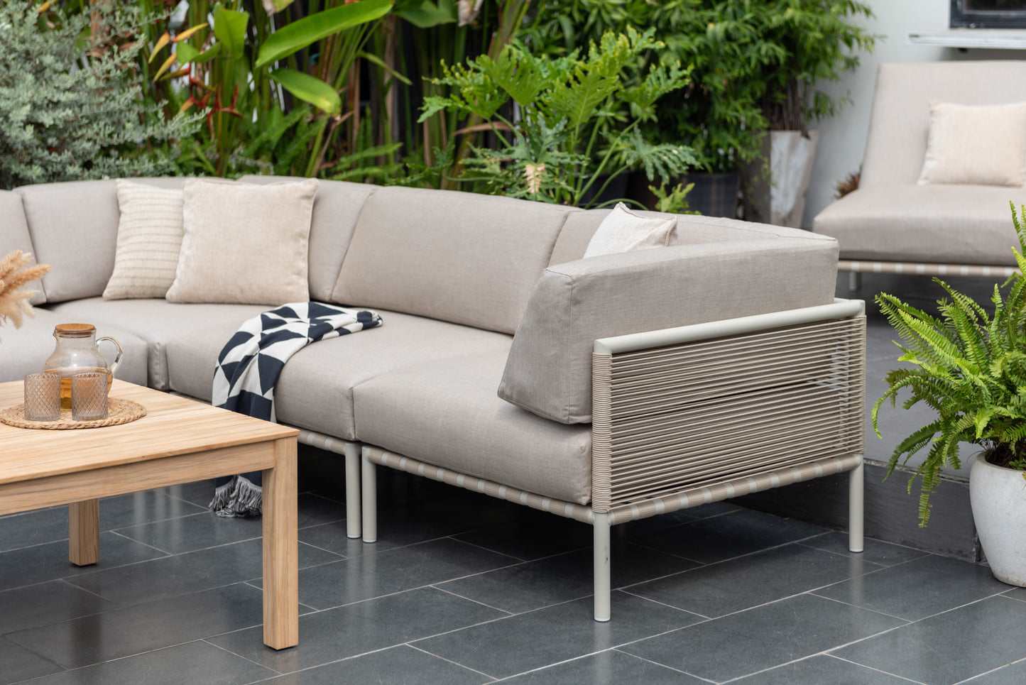 Horizon 1-Piece Rust-Free Aluminum and Rope Patio Modular Seat w/ Premium Cushions