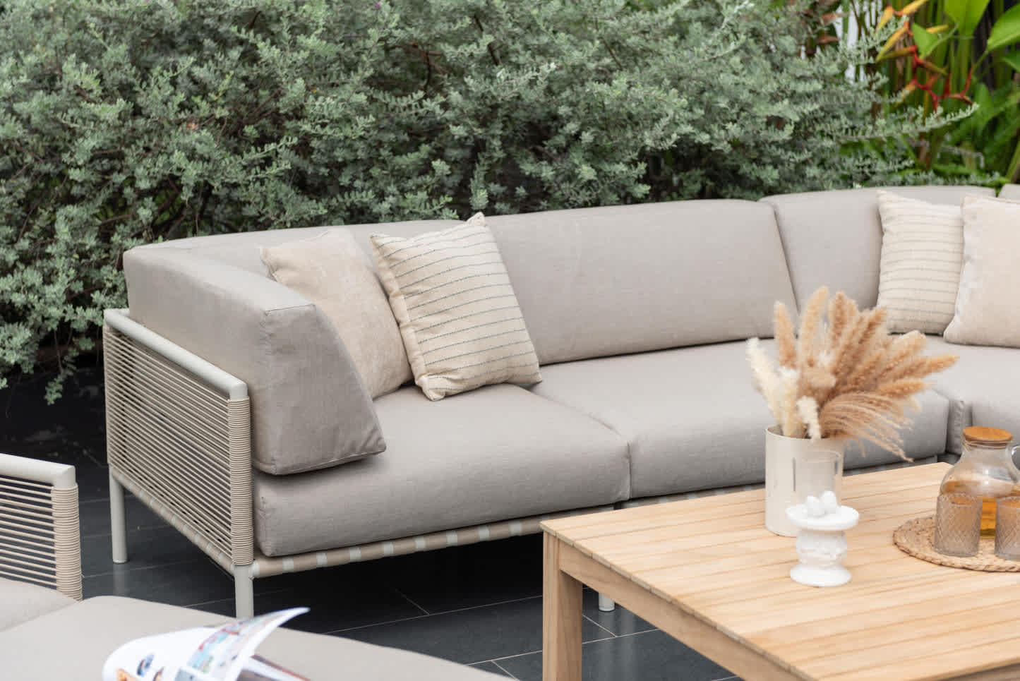 Horizon 1-Piece Rust-Free Aluminum and Rope Patio Modular Seat w/ Premium Cushions