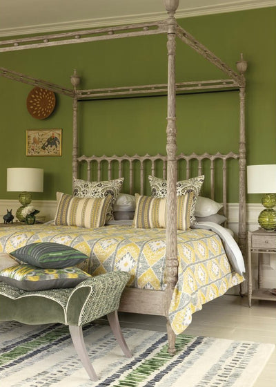 Kiss Me, I'm Stylish (irish) OR The Green Room