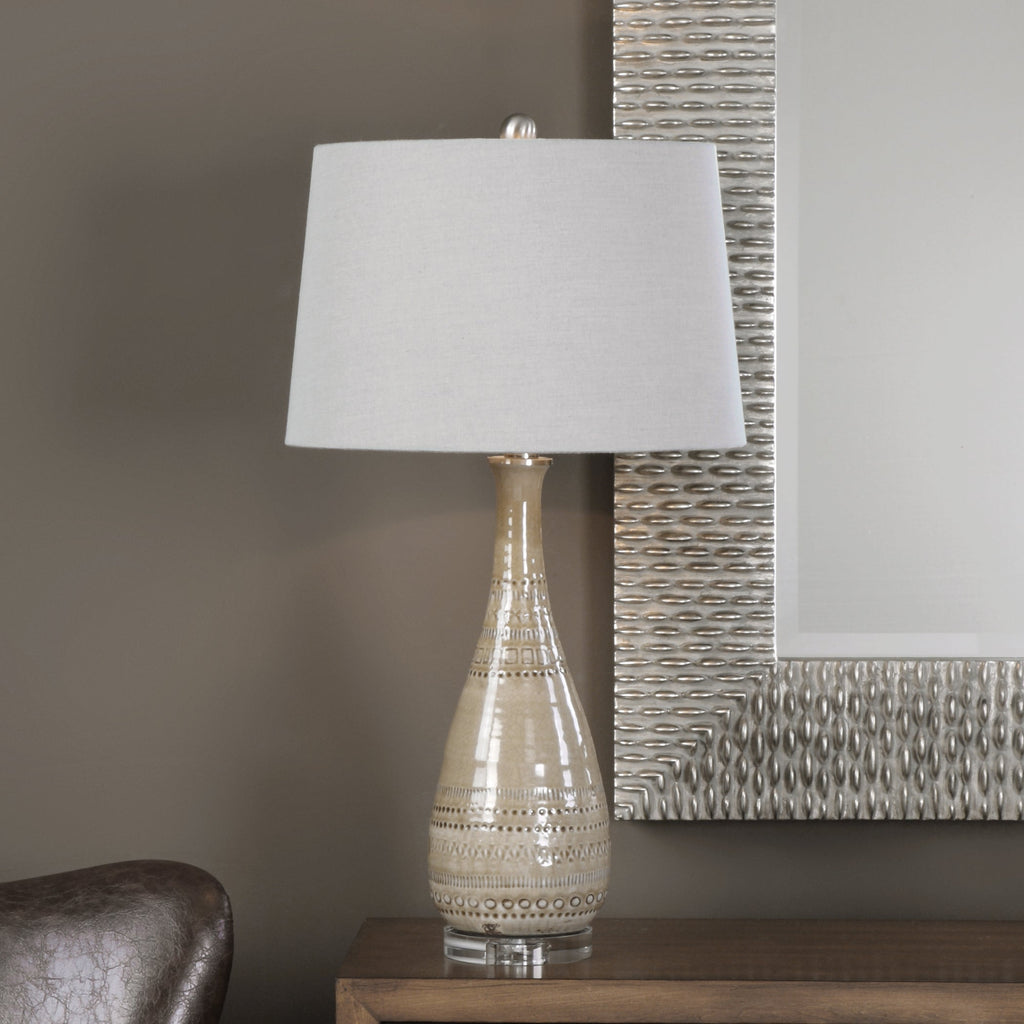 Nakoda Embossed Ceramic Lamp