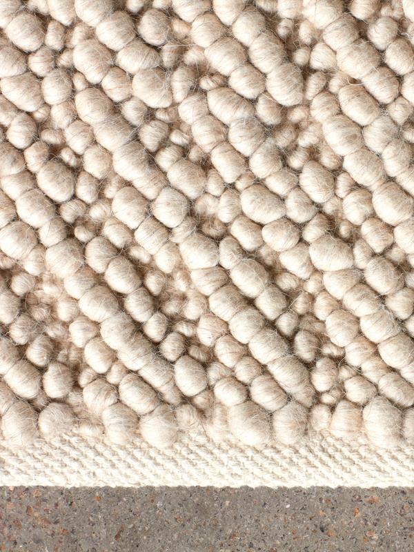 Gravel Rug, 78x118, Ivory