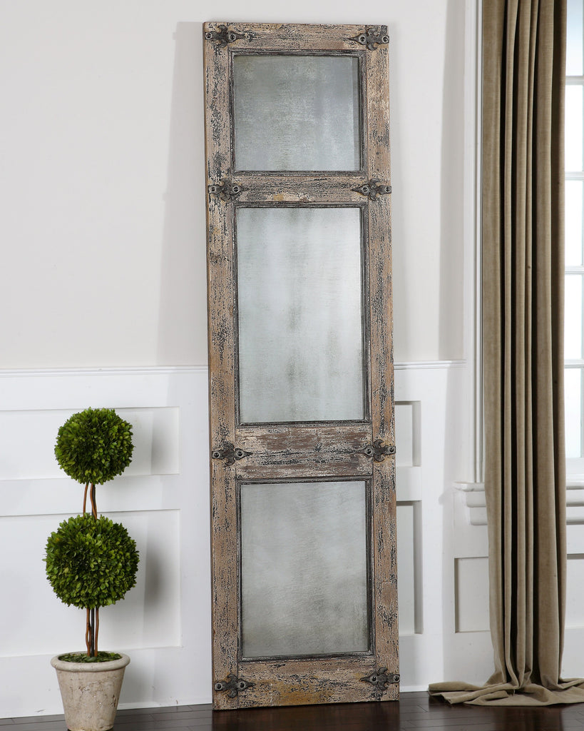 Saragano Distressed Leaner Mirror