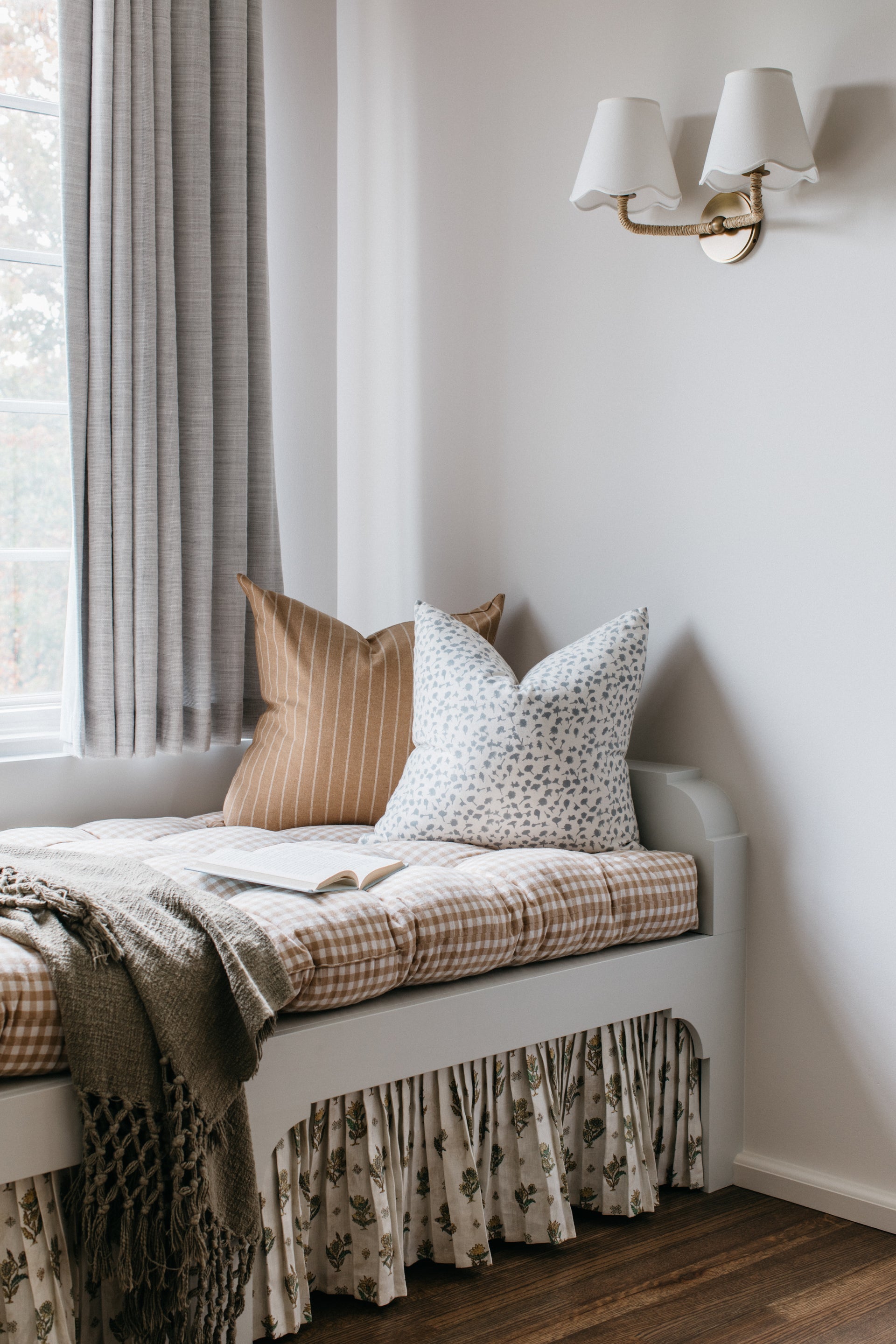 Olia Wall Sconce, 2 Lights