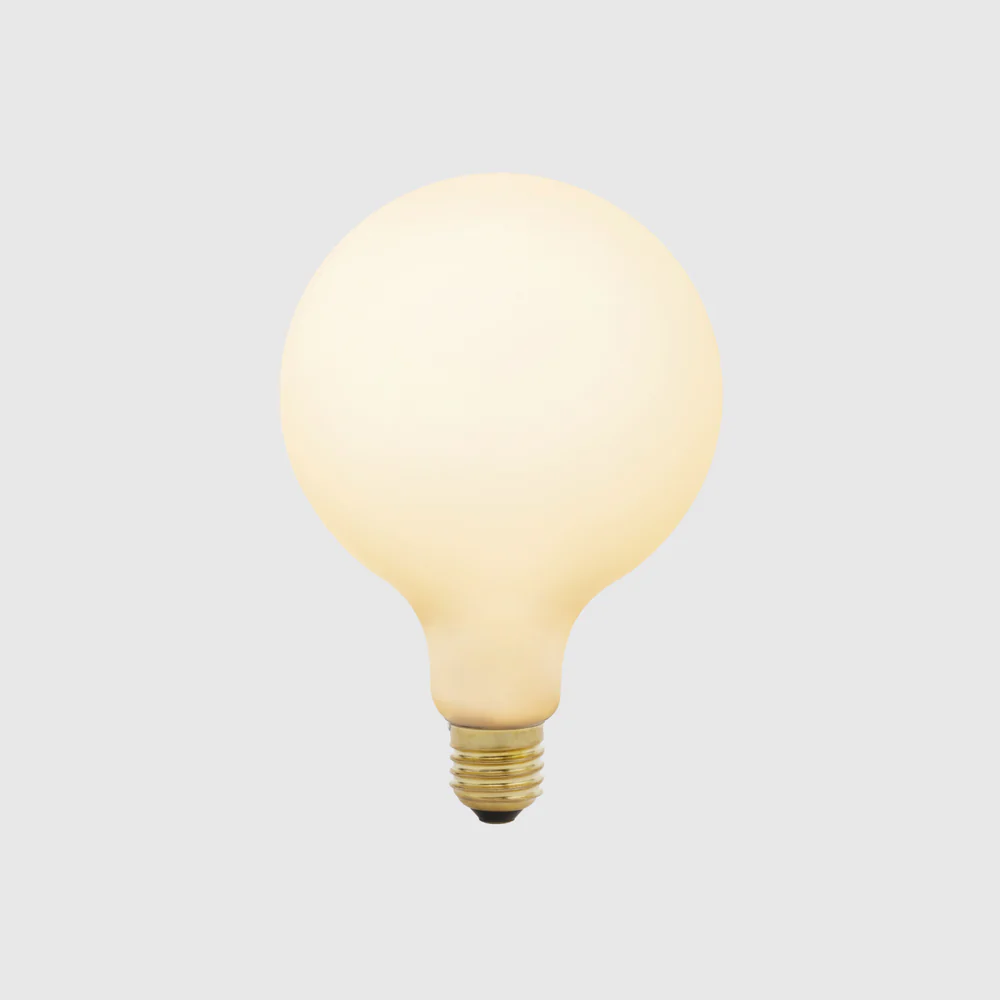 Porcelain III Bulb