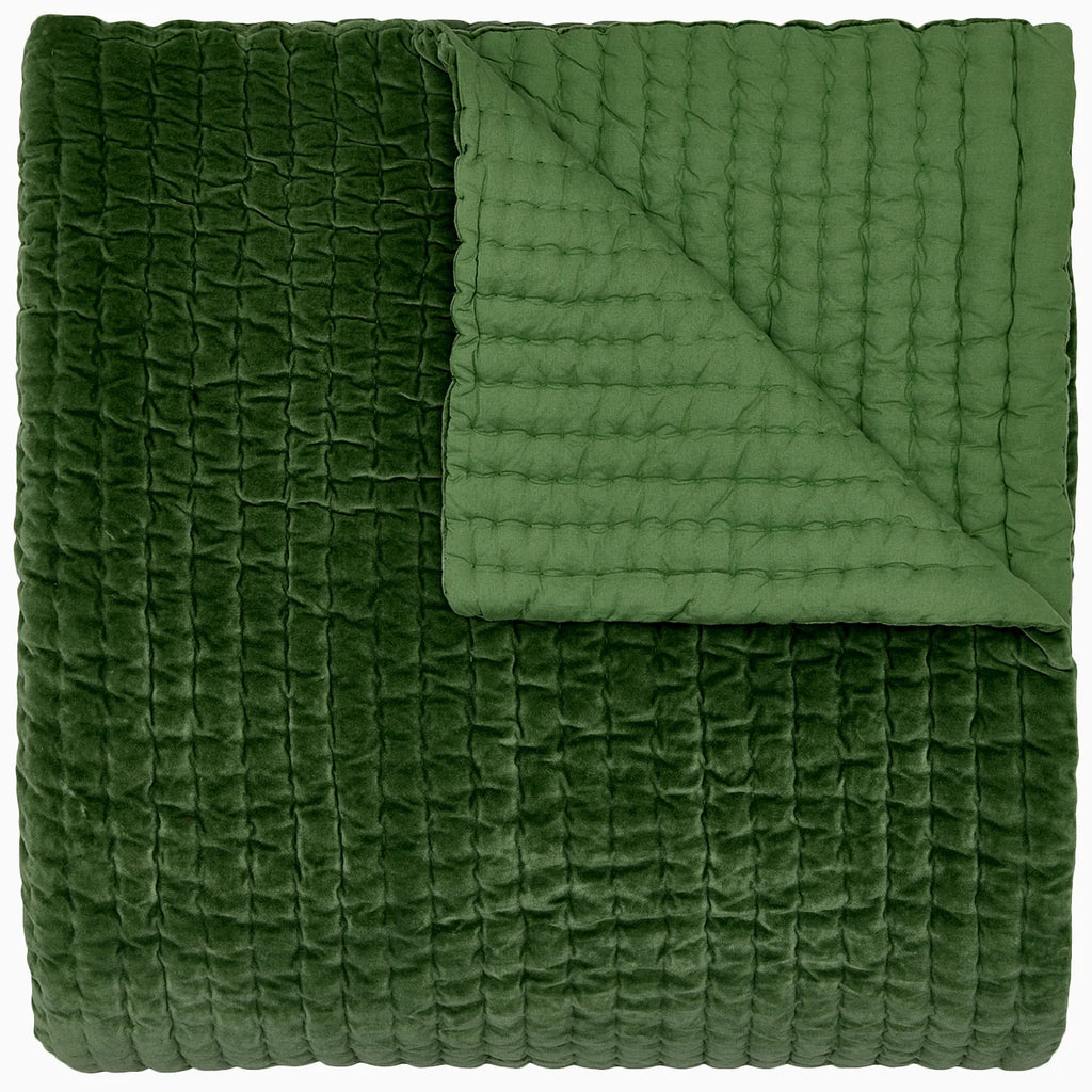 Velvet Moss Quilt, Queen