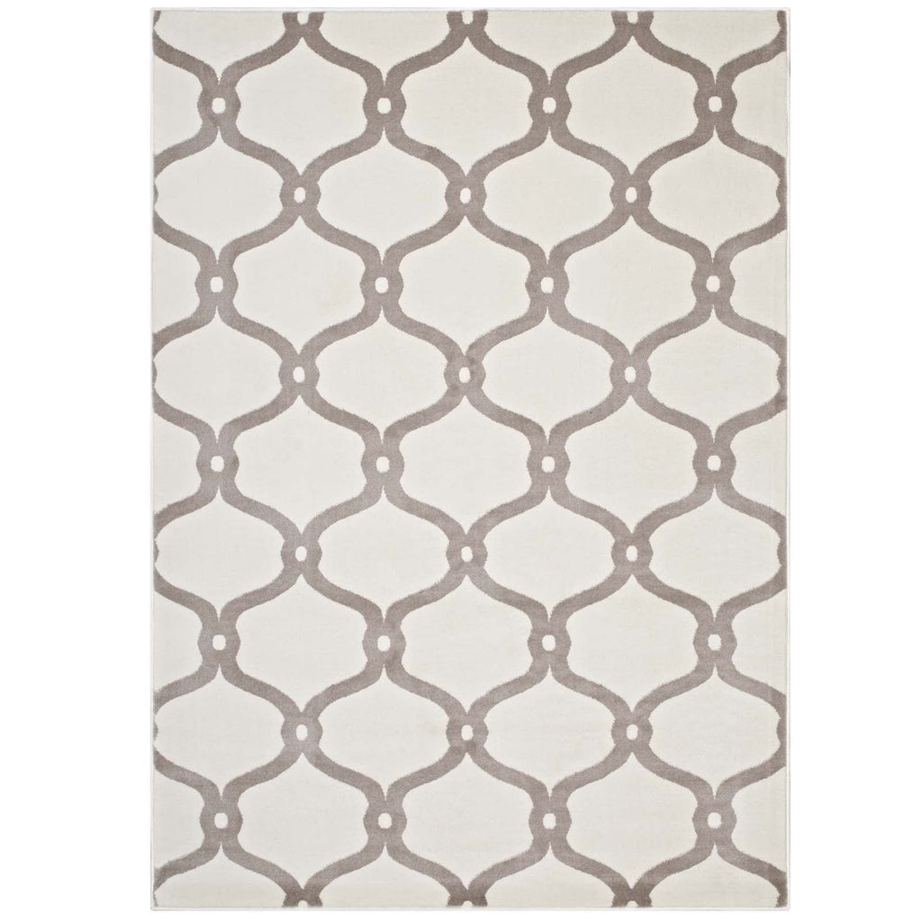 Beltara Chain Link Transitional Trellis 5x8 Area Rug in Beige and Ivory