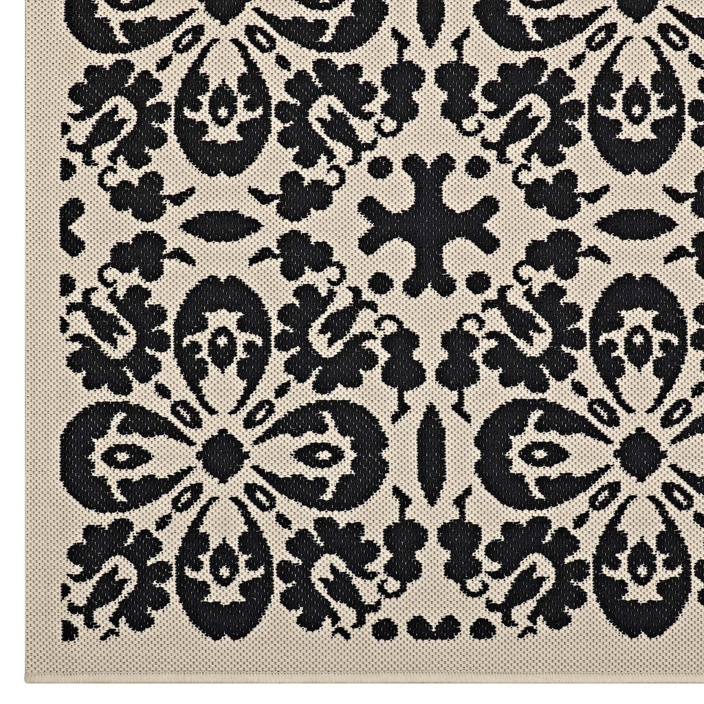 Ariana Vintage Floral Trellis 5x8 Indoor and Outdoor Area Rug in Black and Beige