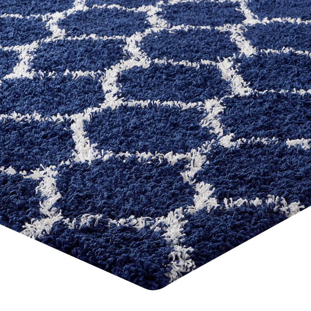 Solvea Moroccan Trellis 5x8 Shag Area Rug in Navy and Ivory