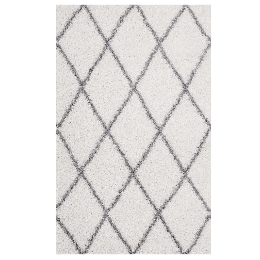 Toryn Diamond Lattice 5x8 Shag Area Rug in Ivory and Gray