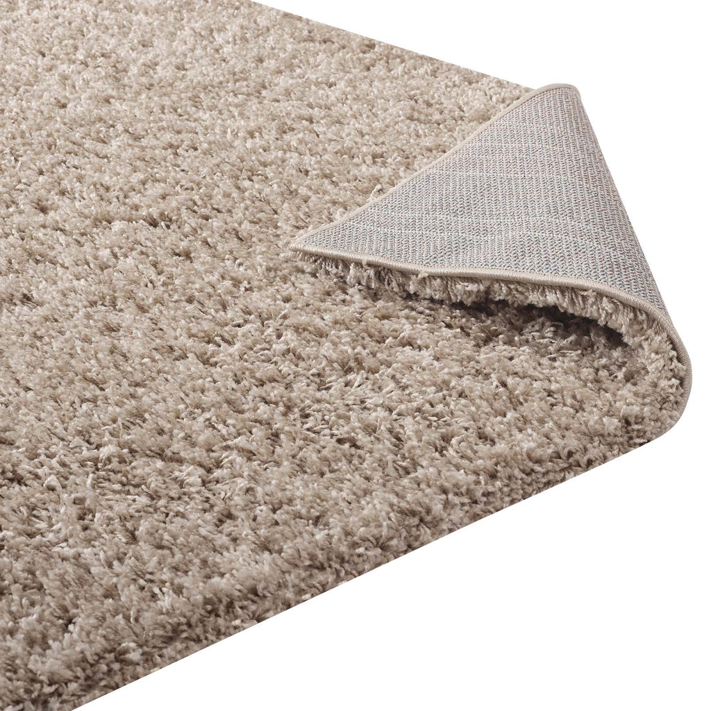 Enyssa Solid 5x8 Shag Area Rug in Beige and Ivory