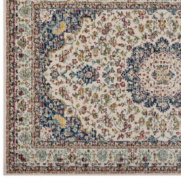 Meryam Distressed Persian Medallion 5x8 Area Rug