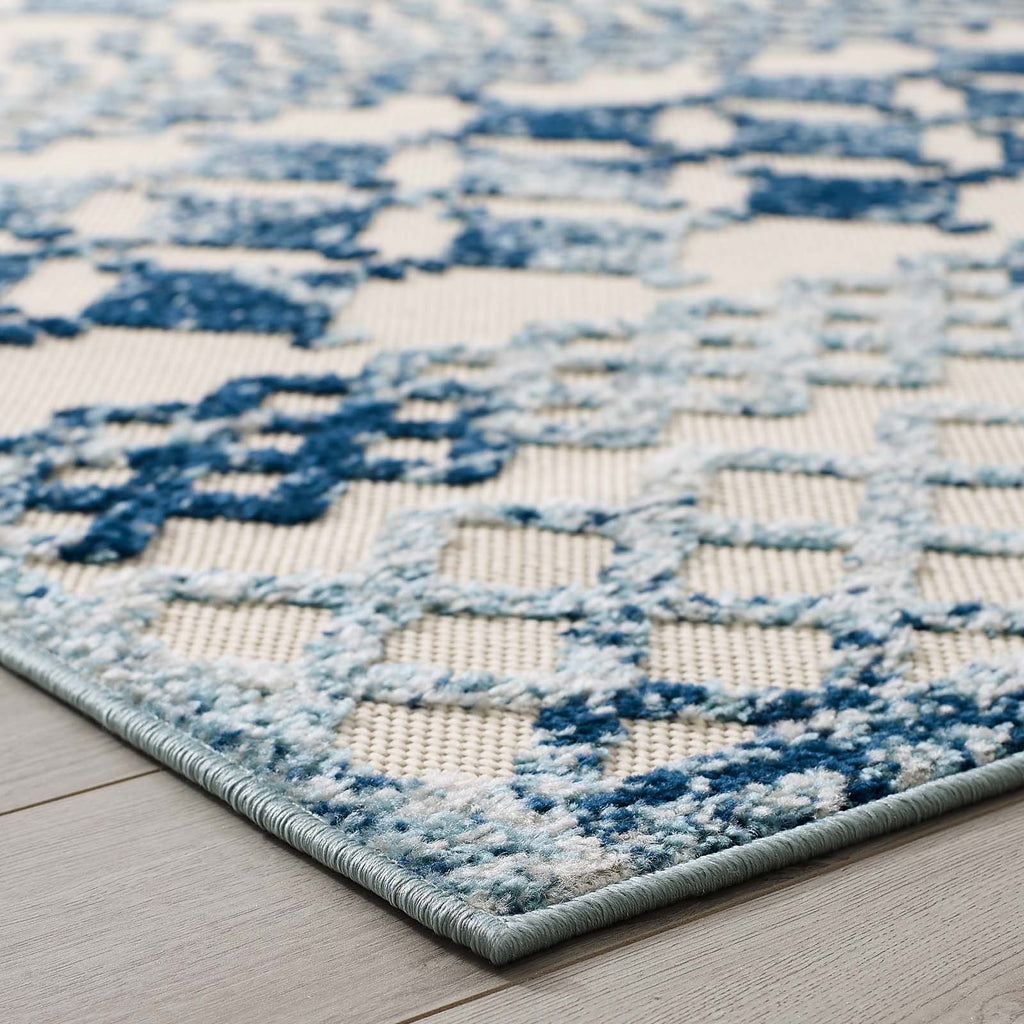 Reflect Giada Abstract Diamond Moroccan Trellis 5x8 Indoor/Outdoor Area Rug in Ivory and Blue