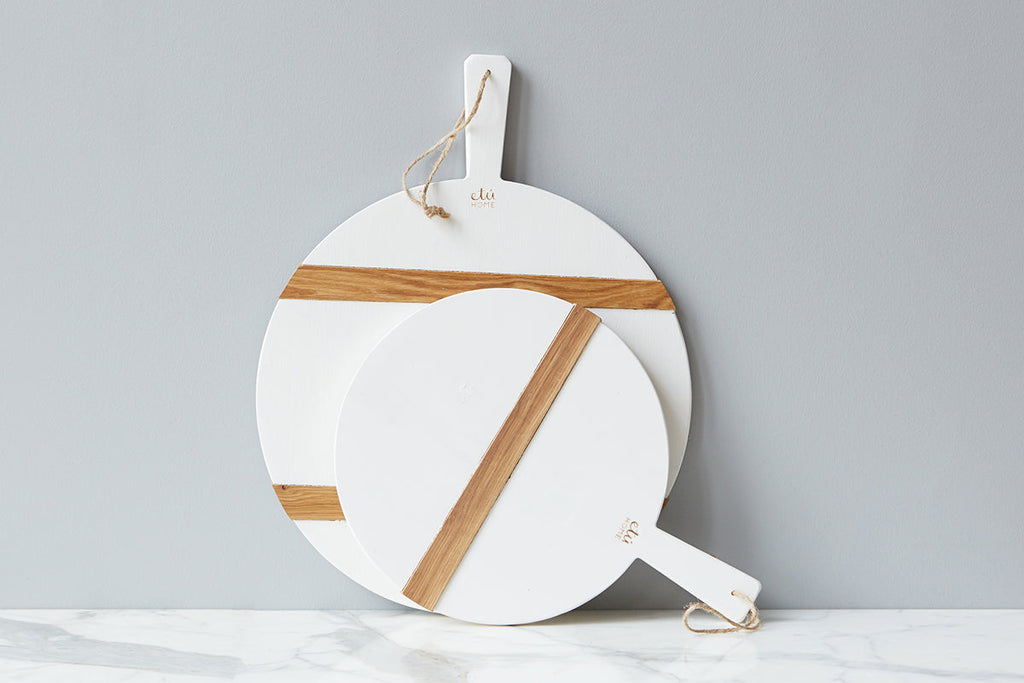 White Round Mod Charcuterie Board