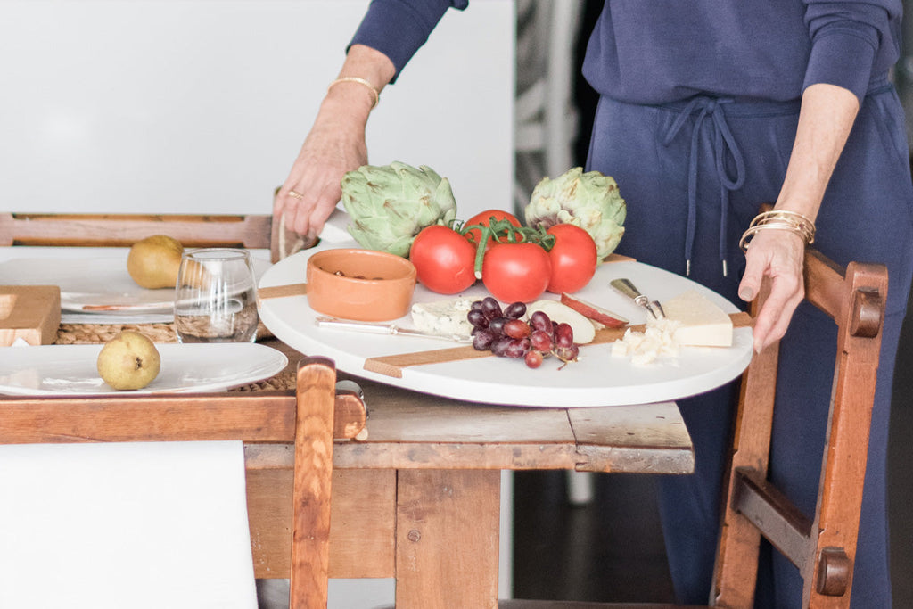 White Round Mod Charcuterie Board