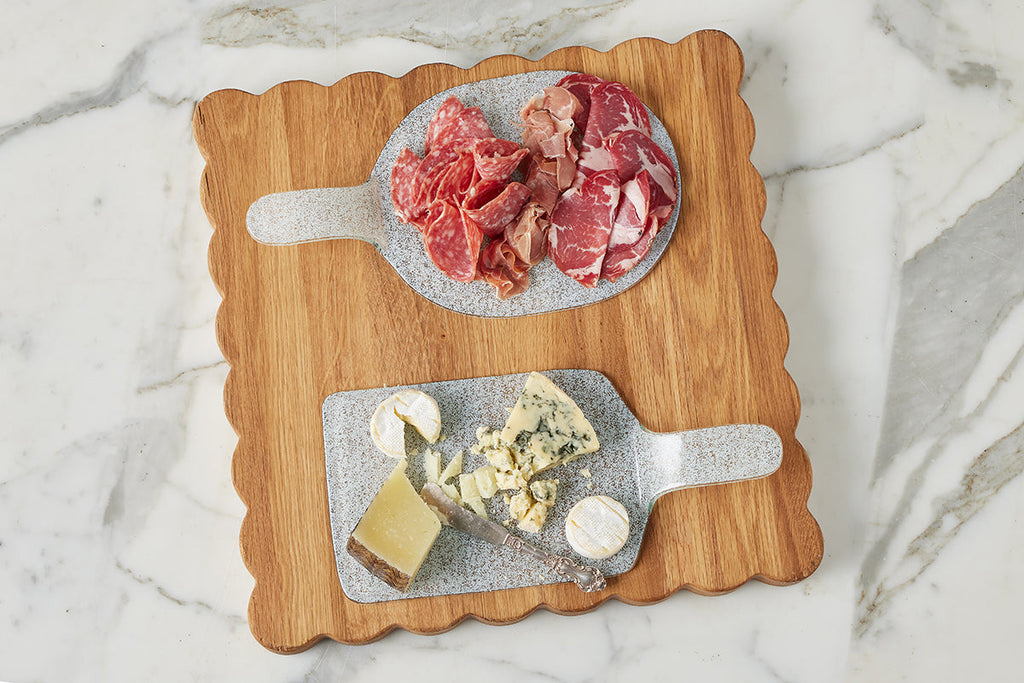 Square Scalloped Cutting Board