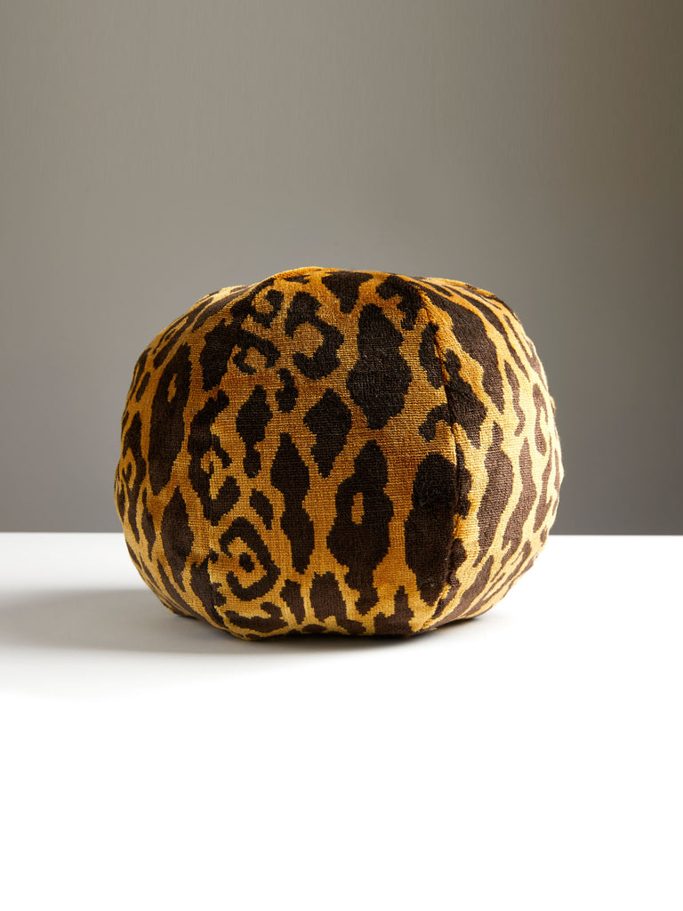 Leopardo Pillow