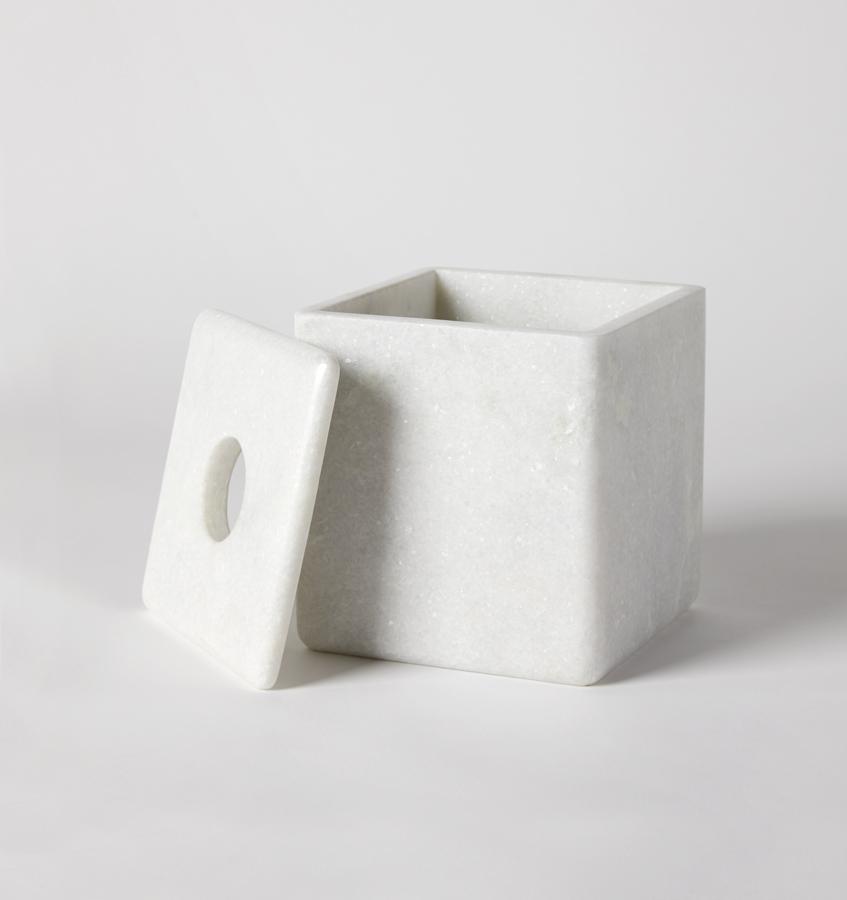 Velina - Marble Tissue Holder