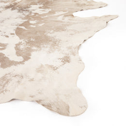 Harland Modern Cowhide Rug - Warm Brown